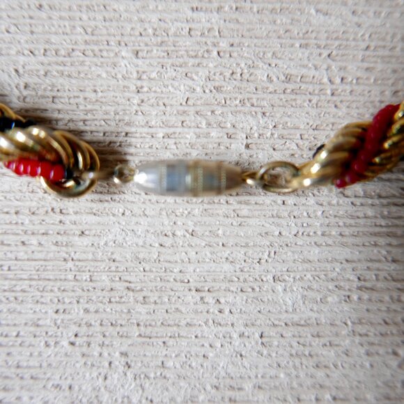 Vintage Red Black & Gold-Tone Rope Necklace & Earrings - Picture 8 of 9